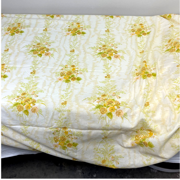 Vtg 70s Full Sheets Flat Fitted 2 Piece Set Green Gold Floral Bouquet Cottage - Picture 3 of 8